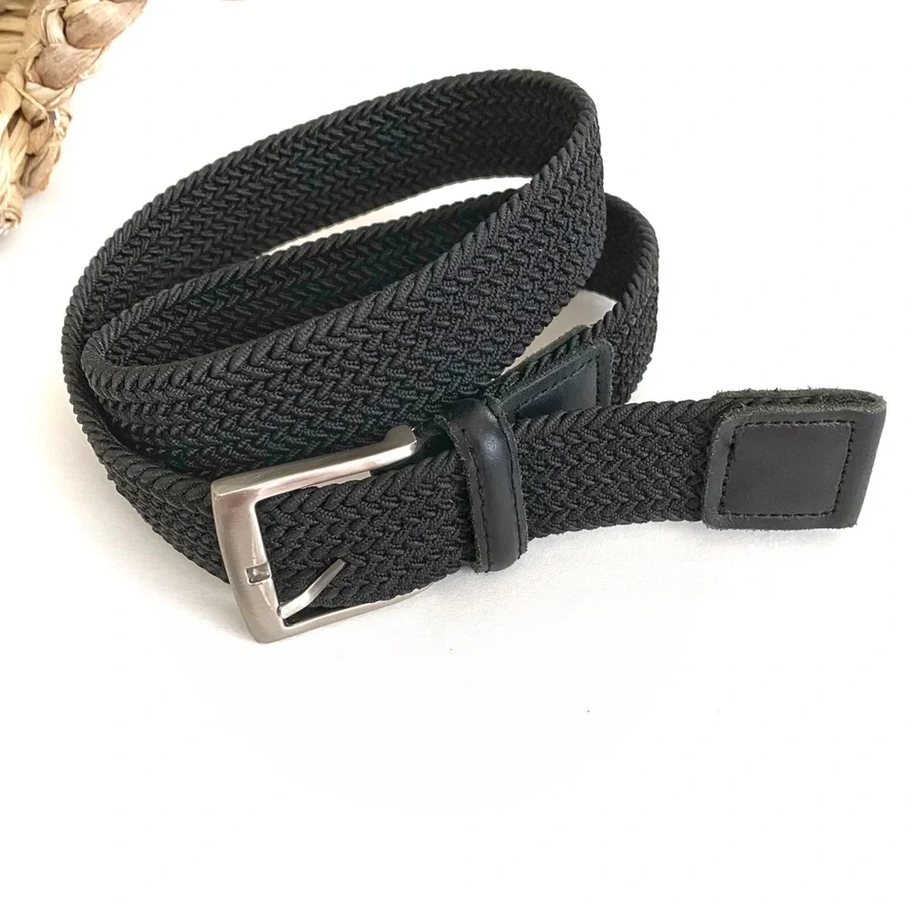 N/A black woven
